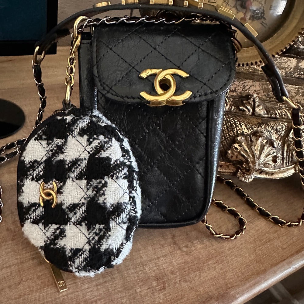 beauty novelty smartphone shoulder pouch & coin case rare